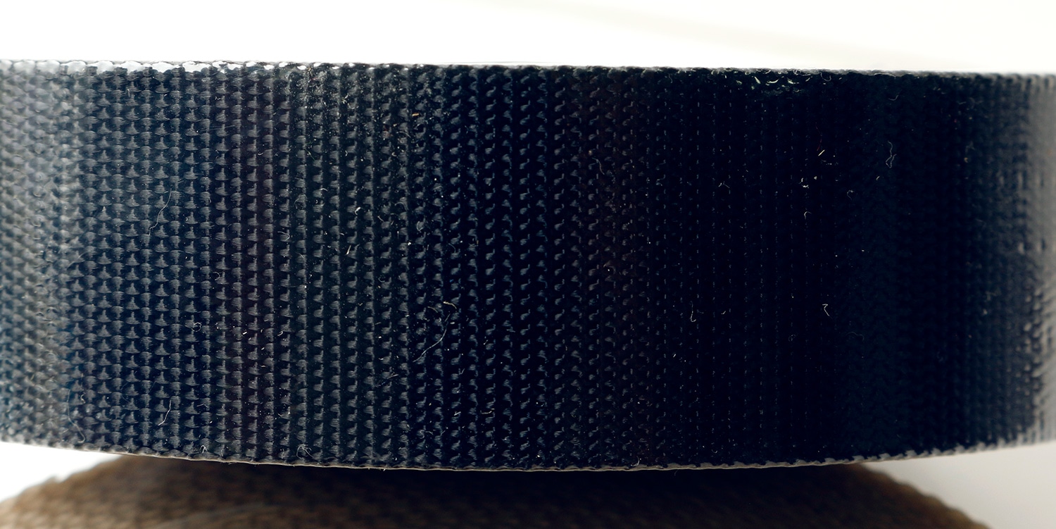 日本紐釦貿易 薄手アミーテープ 30mm巾×10m巻 厚み約1mm 紺 AMT30-22 （ご注文単位1巻）【直送品】