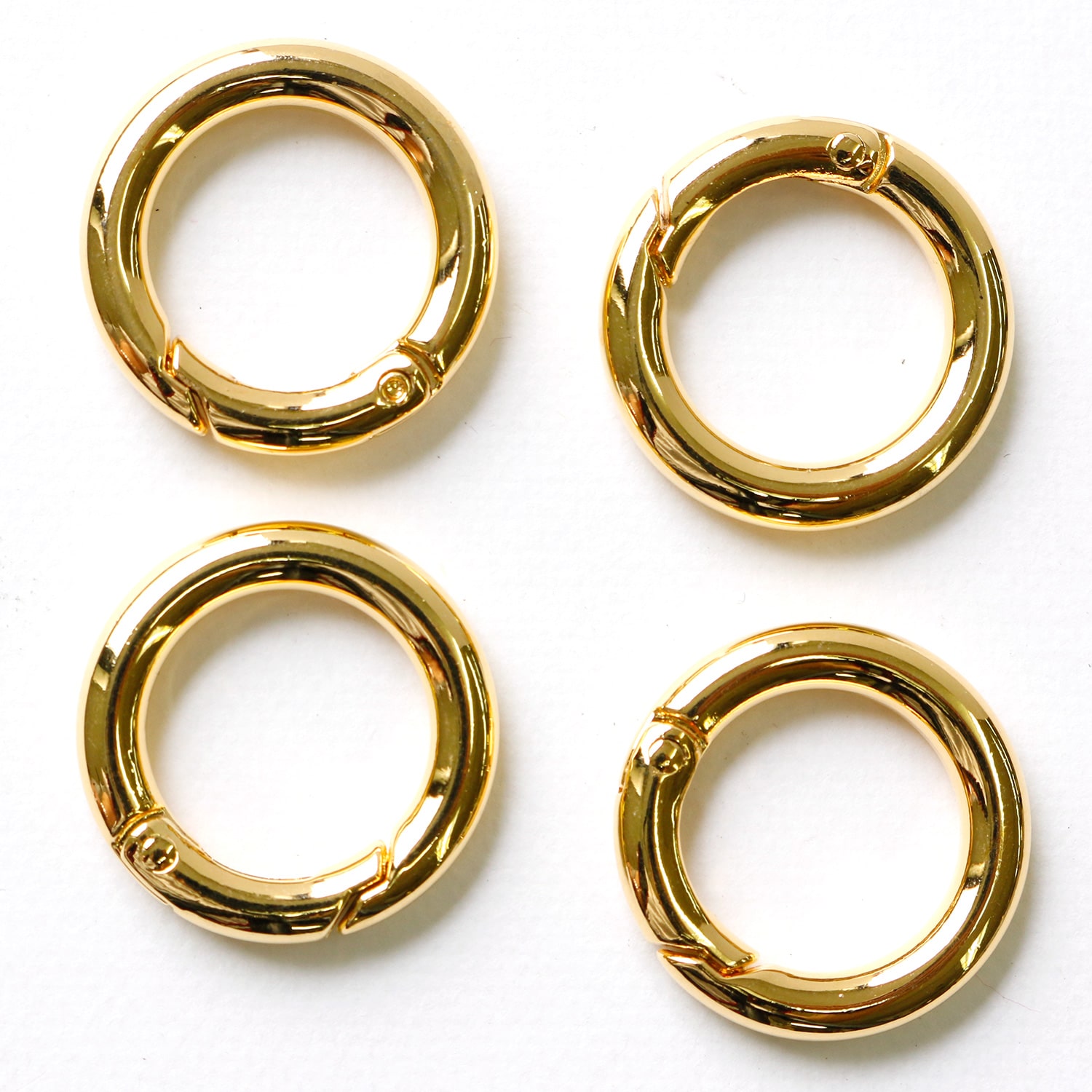 日本紐釦貿易 ミニ丸型カラビナ 外径25mm 内径17mm ゴールド LGK1-G (ご注文単位1束)【直送品】