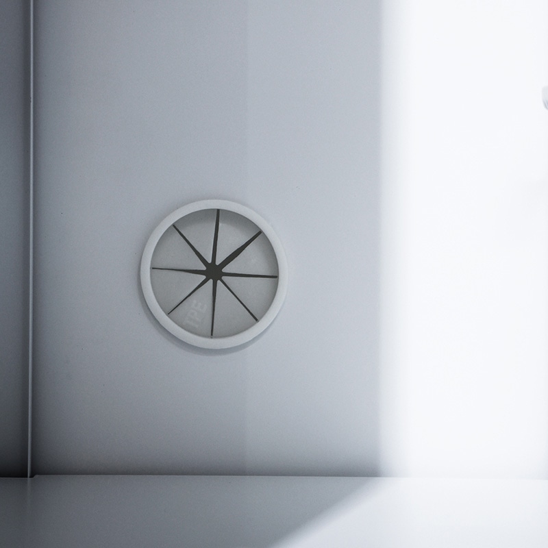 スチールロッカー 8人用 ブラック 1台(ご注文単位1台)【直送品】