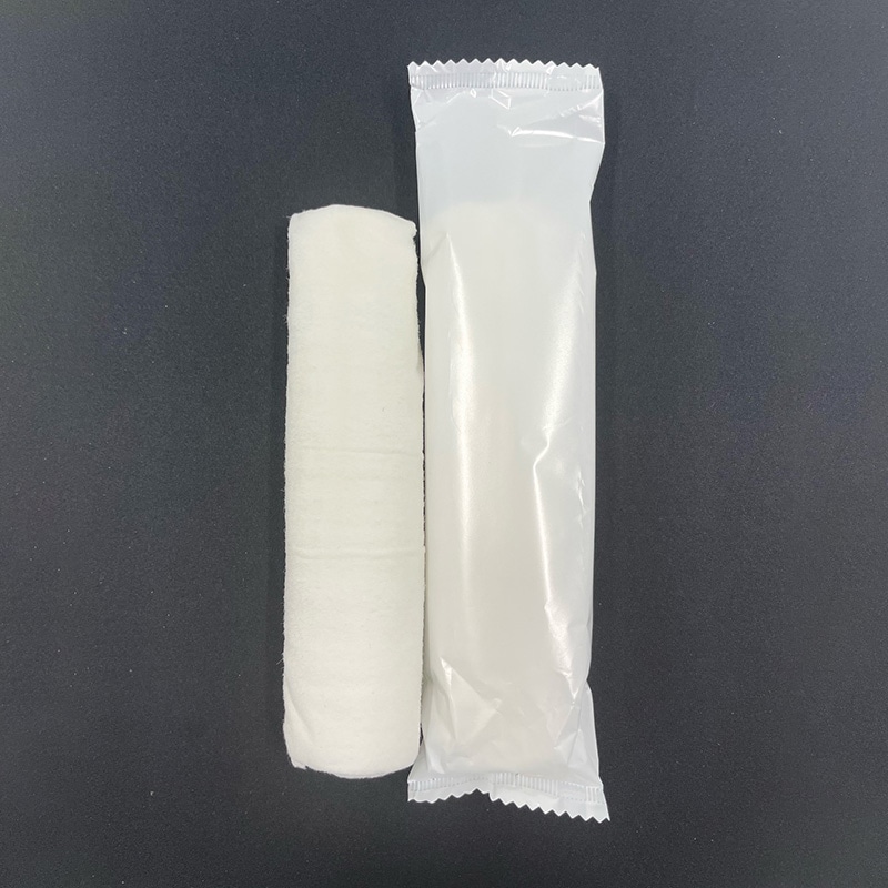 アステップ 不織布温冷おしぼり 超大判 King 丸型 50枚/袋(ご注文単位12袋)【直送品】