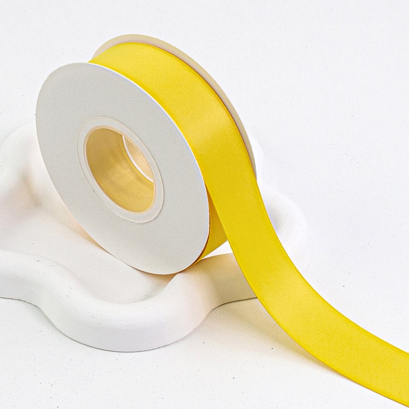 秦貴 マット織リボン 2.5cm 25mm×18m ムーンイエロー M06 1個（ご注文単位1個）【直送品】