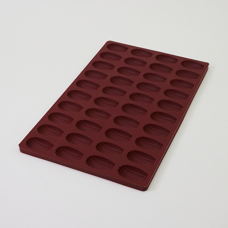 パシフィック洋行 シリコン型 SILMAE マドレーヌ 76×45 40取 000449-4060 1個（ご注文単位1個）【直送品】