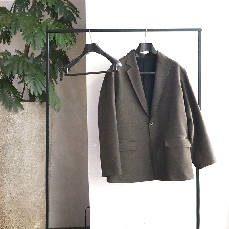 チャナカンパニー スーツ用バルミーハンガー 木目柄 軽量 ダークブラウン 10本セット ABC4160E-DB-10ST 1セット(ご注文単位10セット)【直送品】