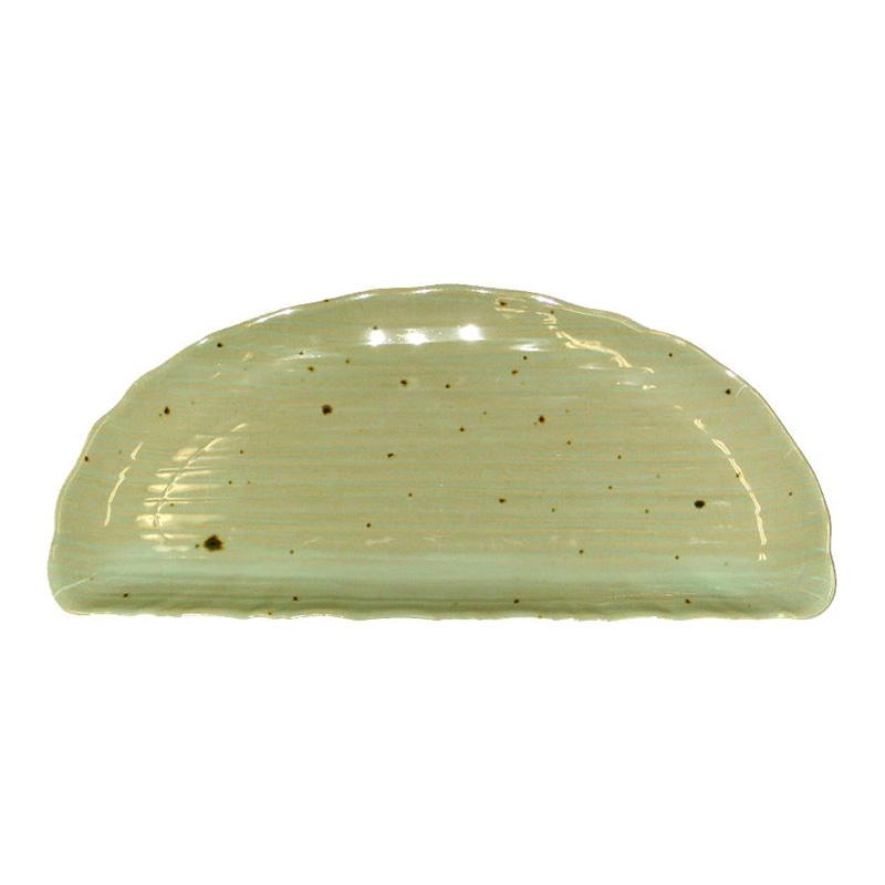 ニシキ プラスチック皿 半月 30 萩 10枚/袋(ご注文単位20袋)【直送品】