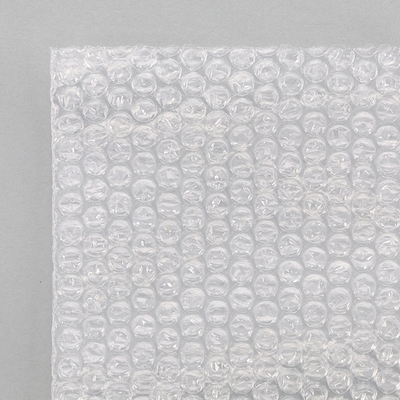 和泉 気泡緩衝材 エアセルマット 平袋 Z-50B 粒外 長3封筒用 100枚/袋(ご注文単位1袋)【直送品】