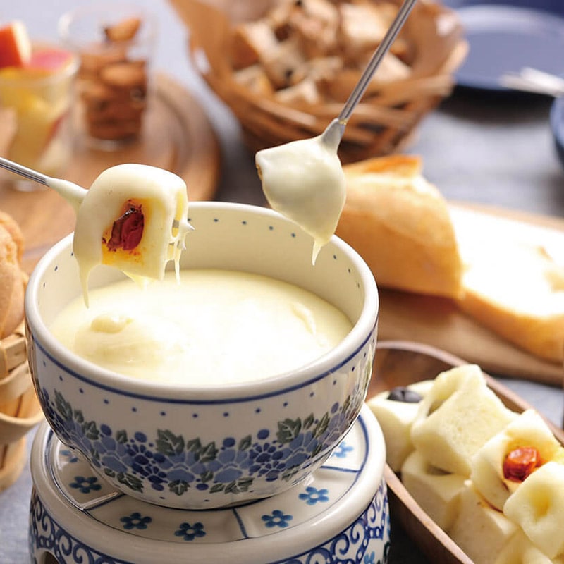 <冷蔵>Q・B・Bチーズフォンデュソース 600g 26444 1個※軽(ご注文単位1個)【直送品】