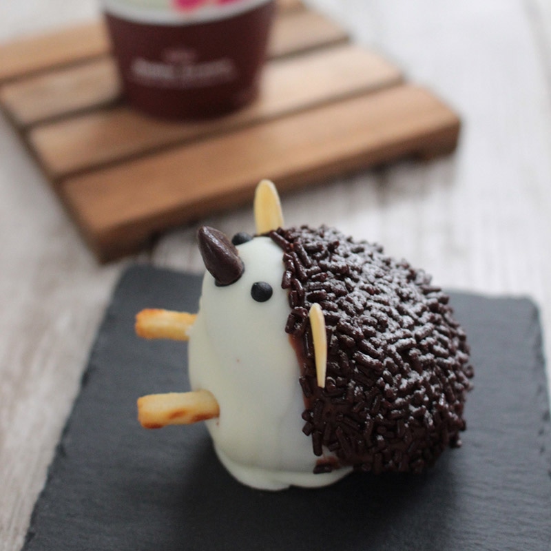 <冷蔵>チョコスプレー 200g 27095 1袋※軽(ご注文単位1袋)【直送品】