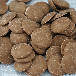 <冷蔵>アラベスク・レ34 ミルク 300g 27425 1袋※軽(ご注文単位1袋)【直送品】