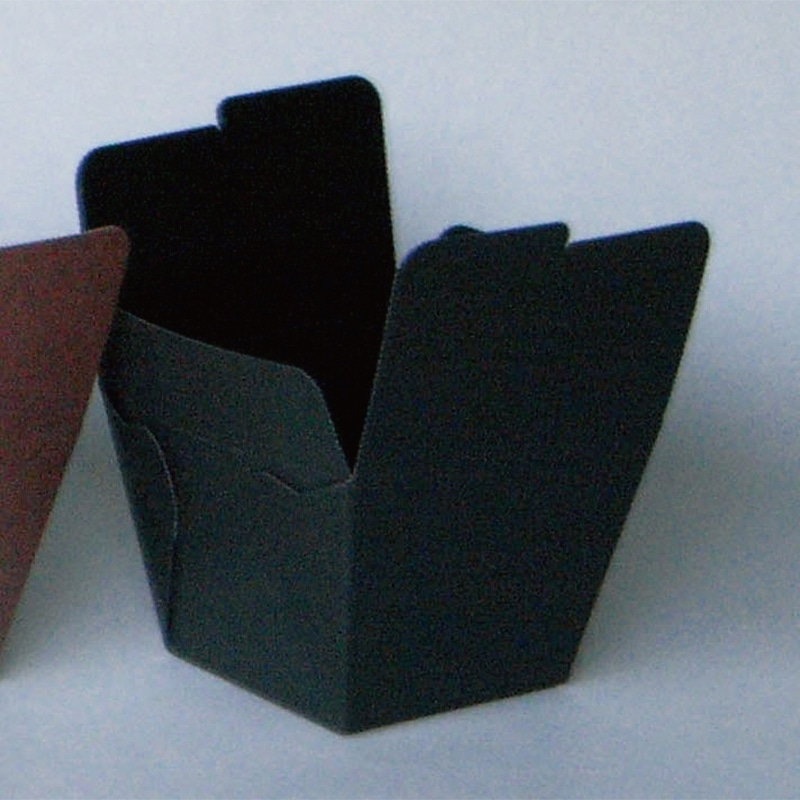 協和パック 食品容器　デリメイト 8080 ブラック 25枚/袋（ご注文単位12袋）【直送品】