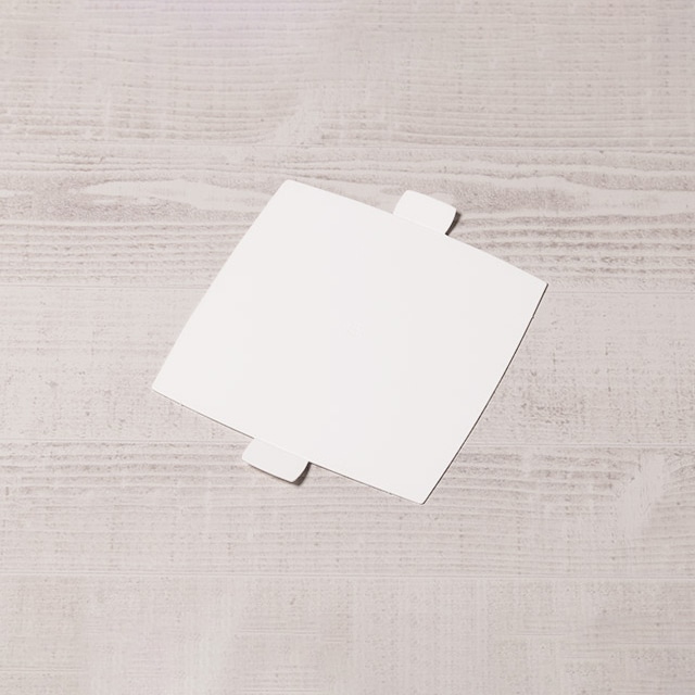 サガシキ ケーキ用紙トレー　nw　ホワイト 角5号　50枚入 NWT008AA＿S＿500 50枚/束（ご注文単位10束）【直送品】