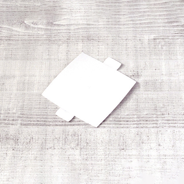 サガシキ ケーキ用紙トレー　nw　ホワイト 角4号　50枚入 NWT007AA＿S＿500 50枚/束（ご注文単位10束）【直送品】