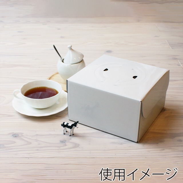 サガシキ ケーキ箱 白無地デコ箱 5号 H113 25枚入 WMJ003AA_S_50 25枚/束(ご注文単位2束)【直送品】