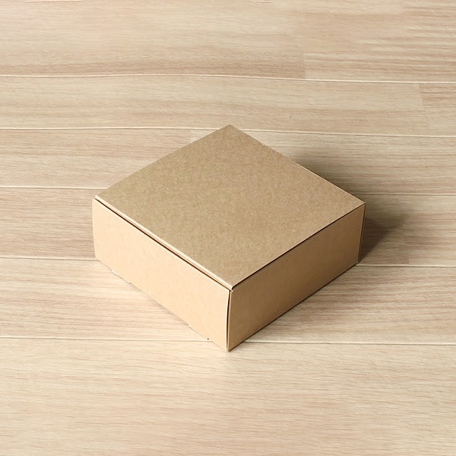 サガシキ ケーキ箱 UNIライトプルーフ 4号 H60 50枚入 PRF001AA_S_100 50枚/束(ご注文単位2束)【直送品】