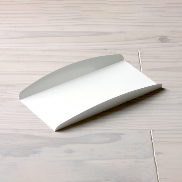 サガシキ 紙トレー ロールケーキ用 ホワイト 100枚入 TRY008AA_S_100 100枚/束(ご注文単位1束)【直送品】