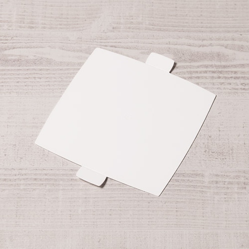 サガシキ ケーキトレー　nw紙トレー　角　ホワイト 5号　50枚入 NWT008AA_S_50 50枚/束（ご注文単位1束）【直送品】