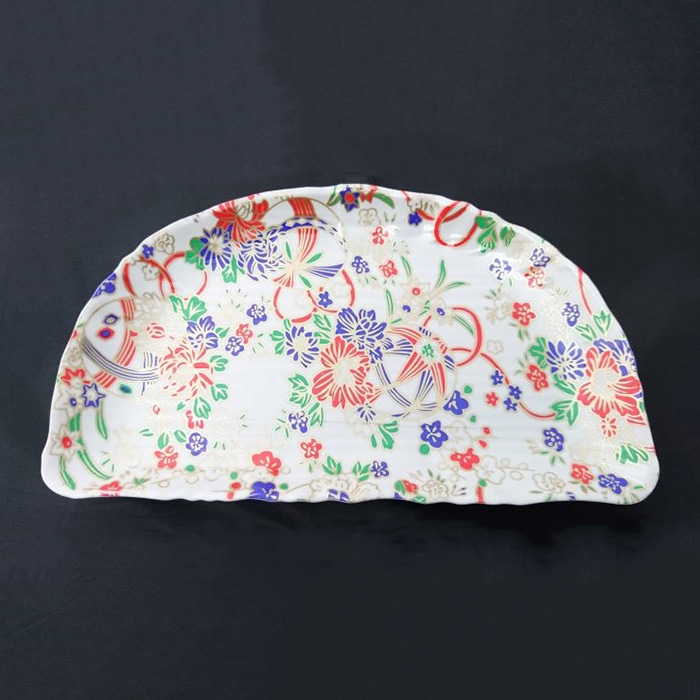 ニシキ プラスチック皿 半月 23 手まり 10枚/袋（ご注文単位30袋）【直送品】