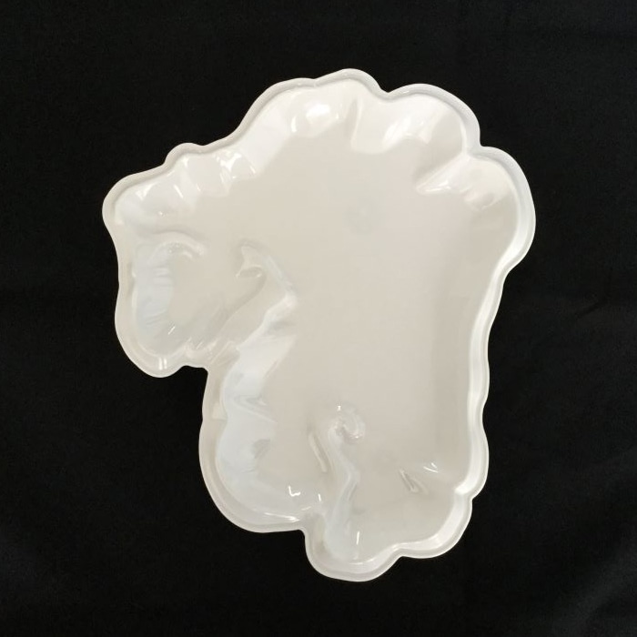 ニシキ プラスチック皿 九州山地 白磁 10枚/袋（ご注文単位10袋）【直送品】