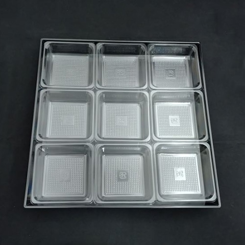 ニシキ プラスチック皿 角皿 中仕切A H-25 透明 160枚/袋（ご注文単位1袋）【直送品】