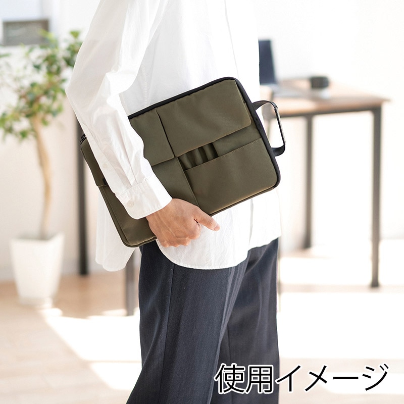 クツワ マルチワークケース 300DRGR A4 カーキ 1個(ご注文単位2個)【直送品】