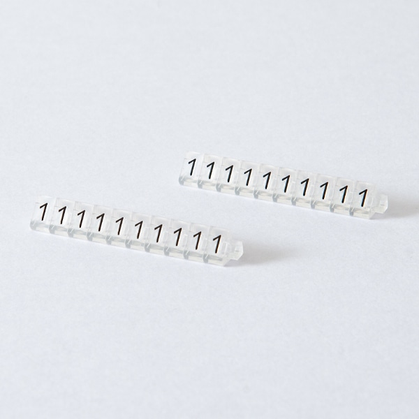 友屋 ニュープライスキューブ 補充用単品 M用 透明／黒文字 「1」 20粒 07106CL1 1袋（ご注文単位2袋）【直送品】