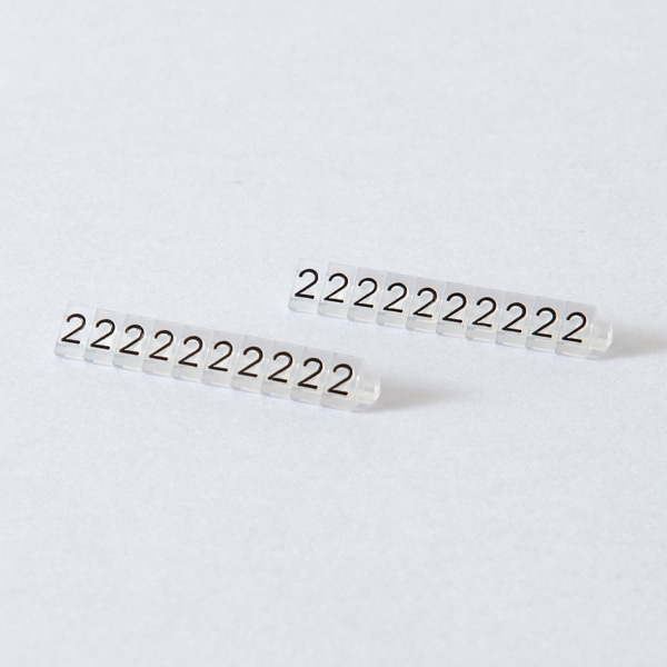 友屋 ニュープライスキューブ 補充用単品 S用 透明／黒文字 「2」 20粒 07107CL2 1袋（ご注文単位2袋）【直送品】