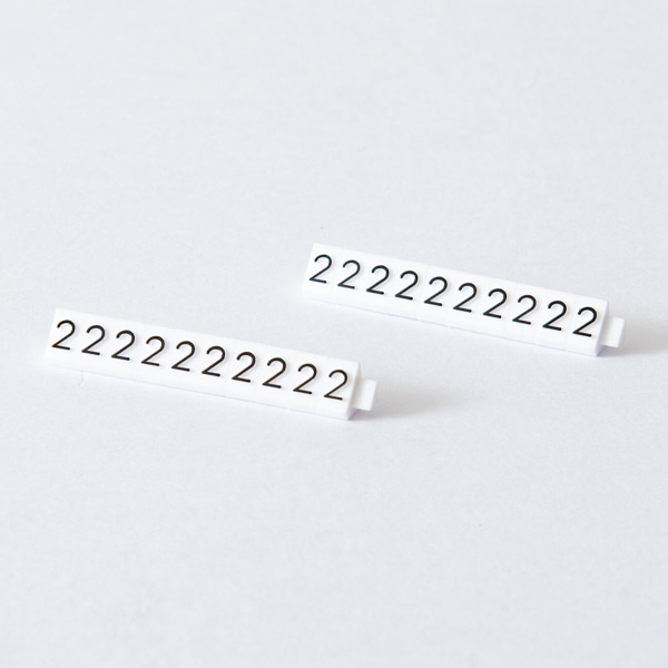 友屋 ニュープライスキューブ 補充用単品 M用 白／黒文字 「2」 20粒 07106BK2 1袋（ご注文単位2袋）【直送品】