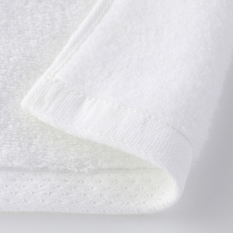 UCHINO ふわふわカラー バスタオル ホワイト 8830B831W1 1枚(ご注文単位4枚)【直送品】