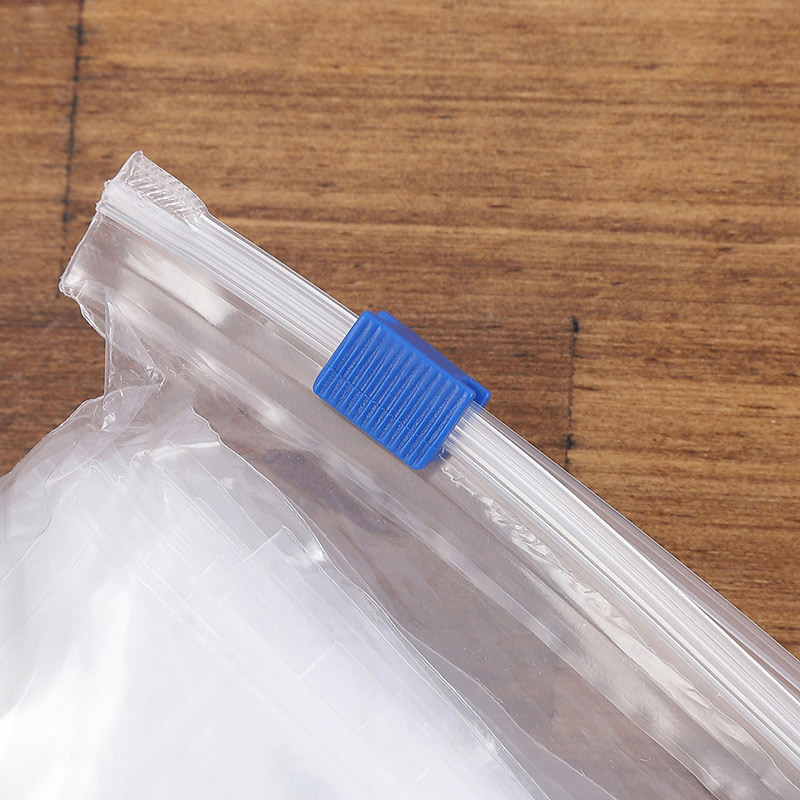 伊藤忠リーテイルリンク ポリ袋 チャック袋 B7 0.04mm 200枚入 ZBT-5 1パック(ご注文単位40パック)【直送品】