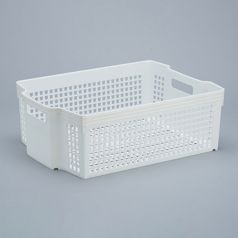 伊藤忠リーテイルリンク 収納ボックス　スタッキングバスケット A4サイズ対応　中　ホワイト SB14121　1個（ご注文単位18個）【直送品】