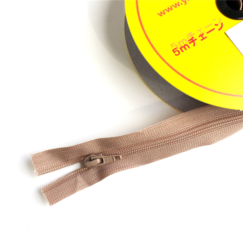 Y.K.K フラットニットファスナー 5Mチェーン FN500-563 1巻（ご注文単位1巻）【直送品】