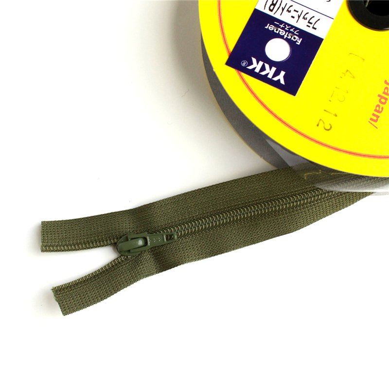 Y.K.K フラットニットファスナー 5Mチェーン FN500-566 1巻（ご注文単位1巻）【直送品】