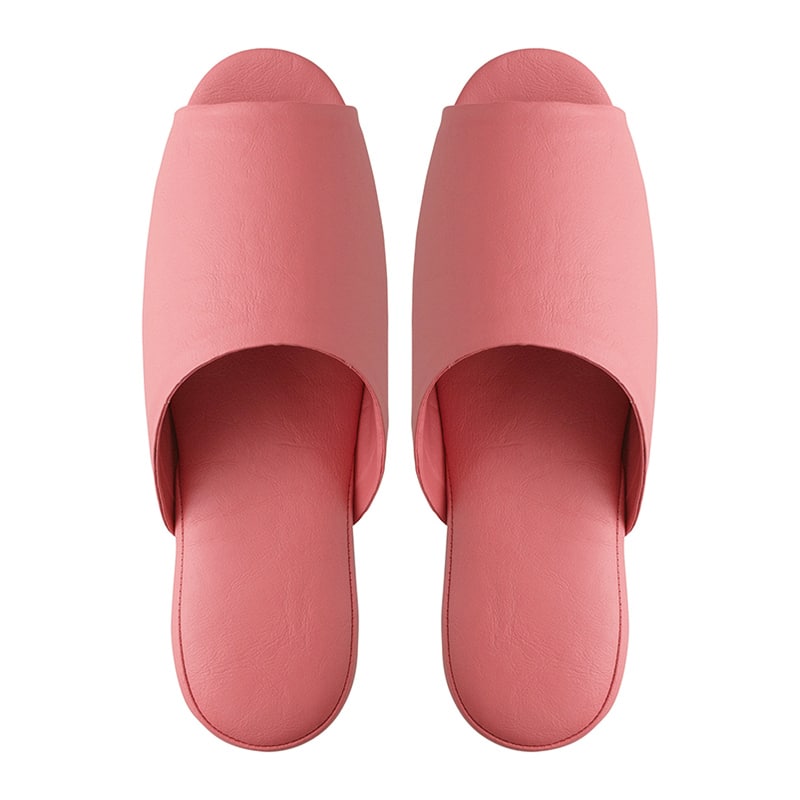 コーラルピンク