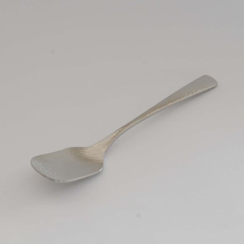 18-8　和味　槌目入　クリームスプーン   1個（ご注文単位1個）【直送品】