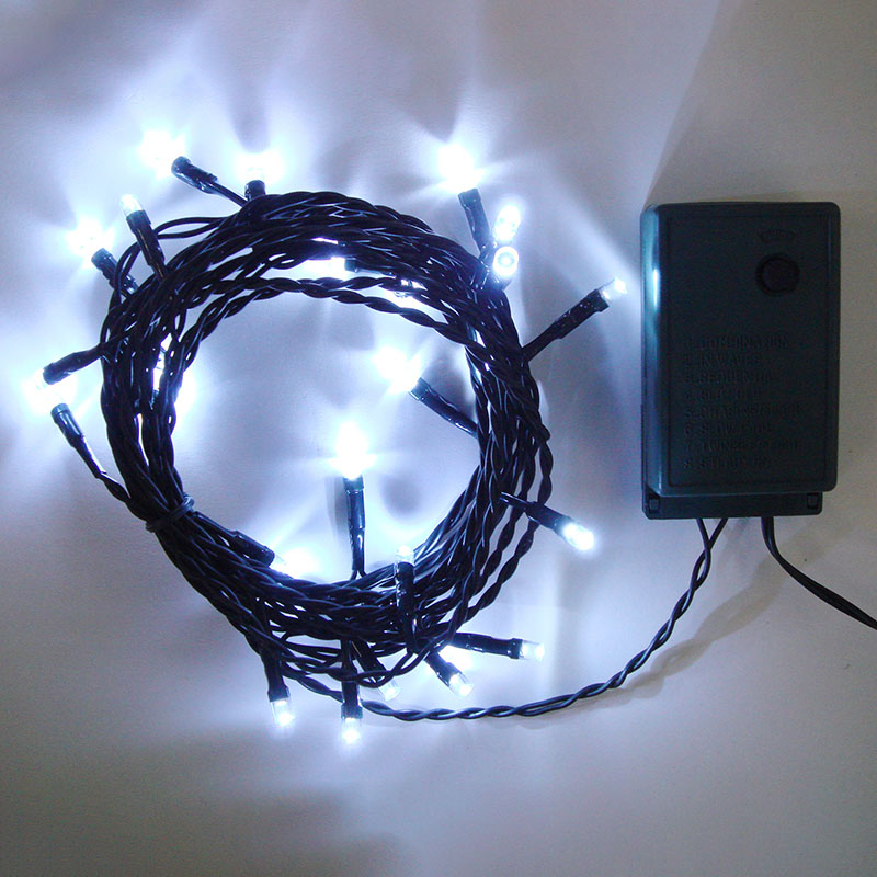 コロナ産業 室内用30球ストレートライト　アダプター付 白色球　緑コード SHG30W 1個（ご注文単位1個）【直送品】