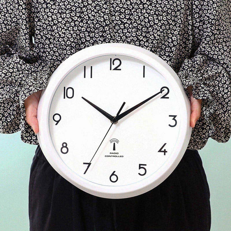 不二貿易 電波掛時計 カペラ φ27cm ホワイト 99275 1個（ご注文単位1個）【直送品】