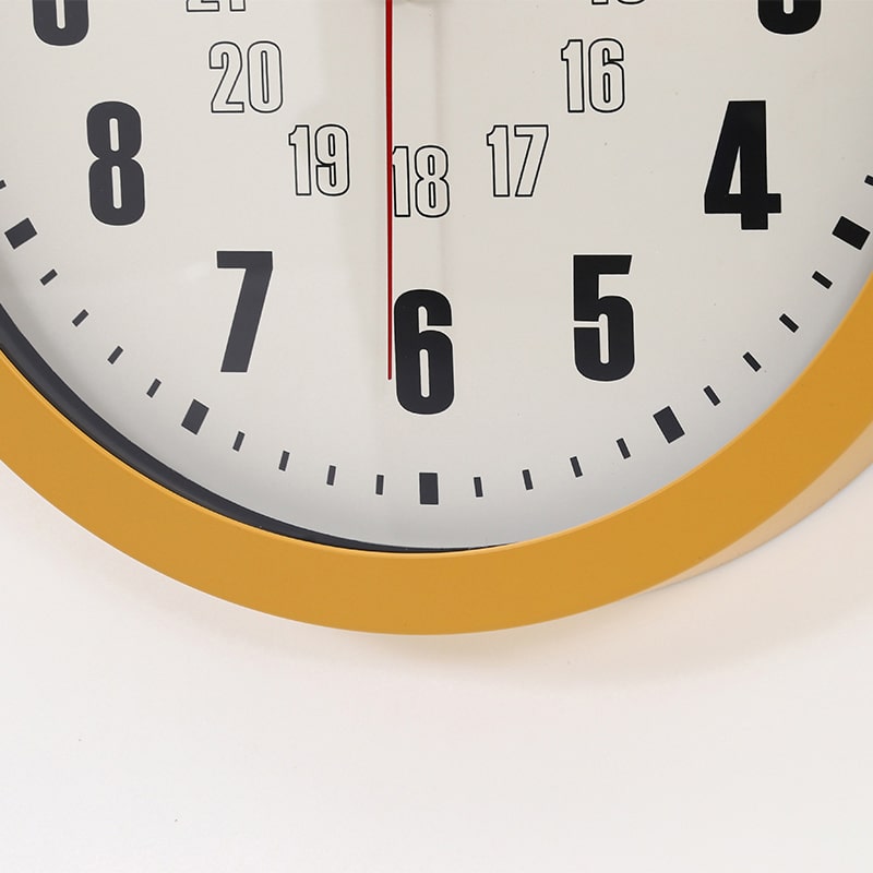 不二貿易 掛時計 カイラ φ30cm マスタード 28194 1個（ご注文単位1個）【直送品】