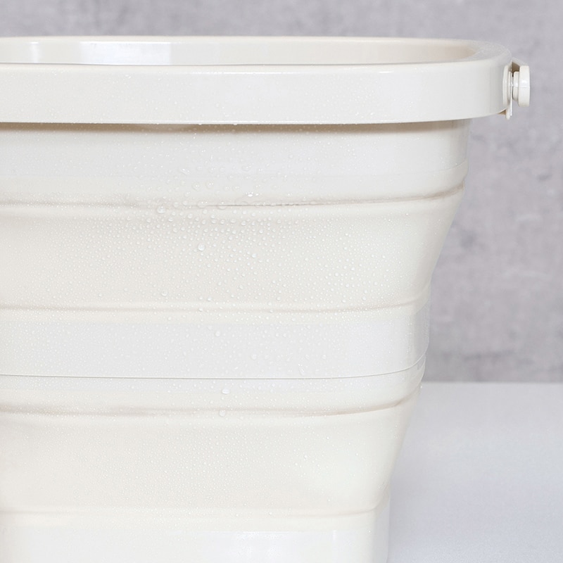 不二貿易 折りたたみバケツ 5L アイボリー 60682 1個（ご注文単位6個）【直送品】
