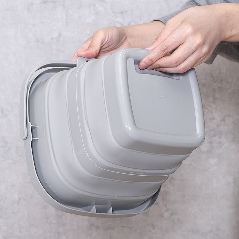 不二貿易 折りたたみバケツ 5L グレー 60683 1個（ご注文単位6個）【直送品】