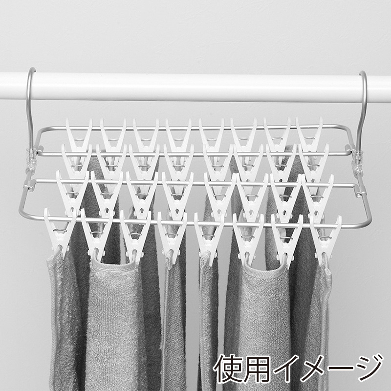 小久保工業所 一度に外せる スクエア 角ハンガー 32ピンチ付 3902 1個(ご注文単位12個)【直送品】