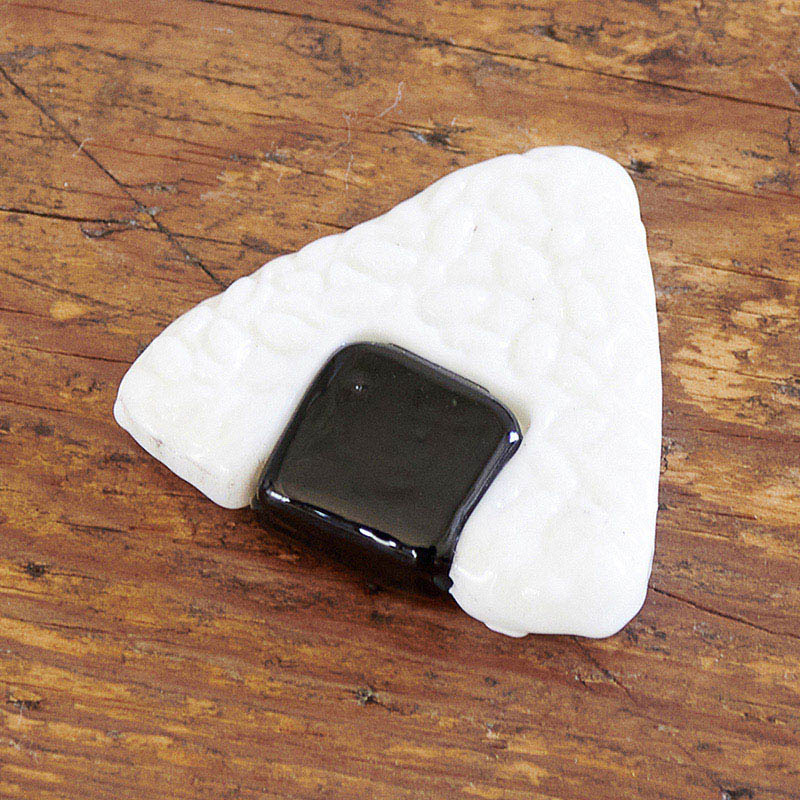 茶谷産業 ガラスはし置き おにぎり 333-702 1個（ご注文単位3個）【直送品】