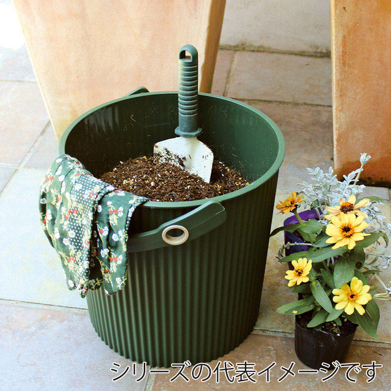 八幡化成 ガーデンツールバケット 8L 108900 1個(ご注文単位1個)【直送品】