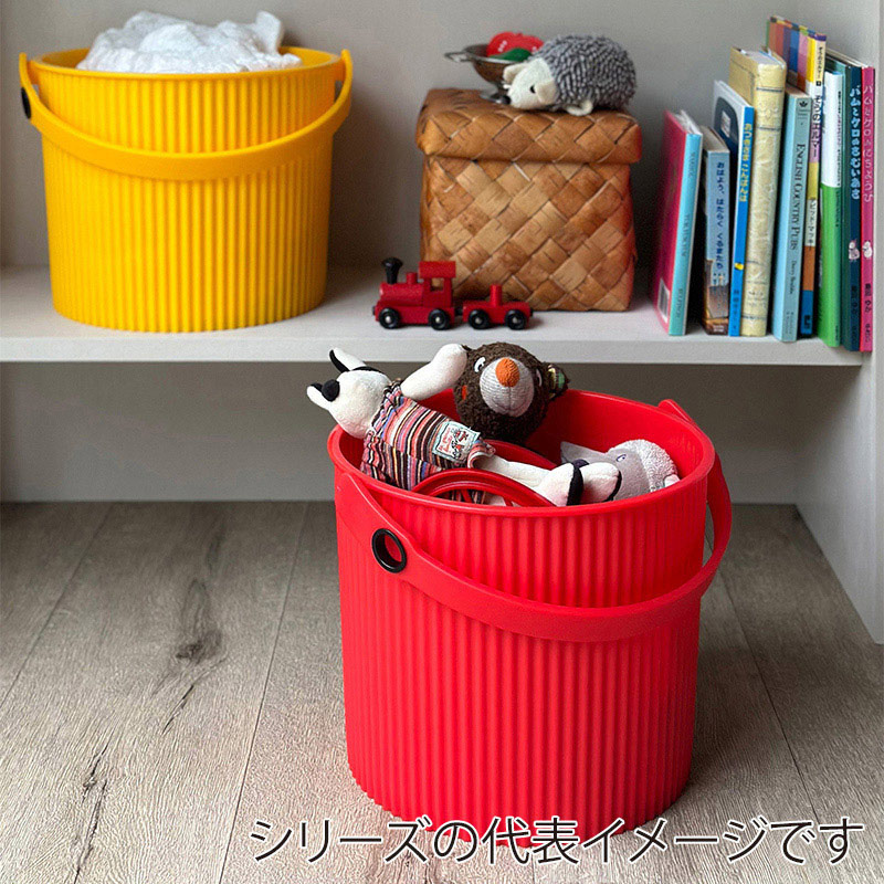 八幡化成 カラーバケット フタ付き 10L レッド 216667 1個（ご注文単位1個）【直送品】