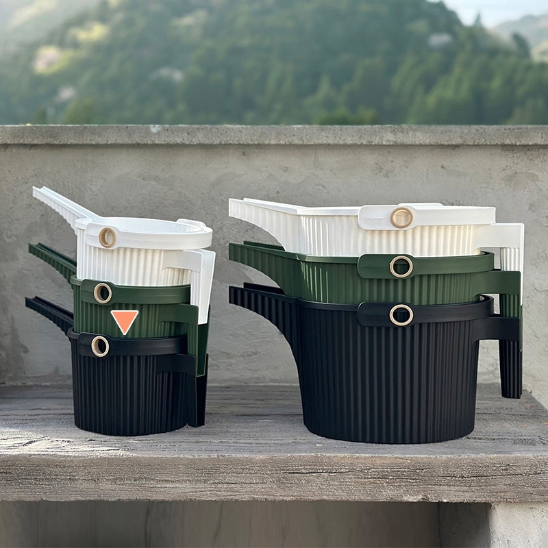 八幡化成 ガーデンビートル フォンタナジョウロ 1.5L ブラック 244752 1個(ご注文単位1個)【直送品】