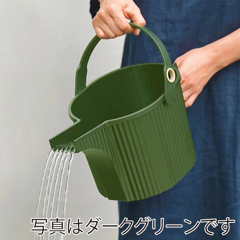 八幡化成 ガーデンビートル フォンタナジョウロ 5L ホワイト 244769 1個(ご注文単位1個)【直送品】