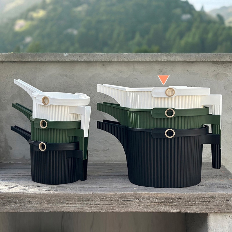 八幡化成 ガーデンビートル フォンタナジョウロ 5L ホワイト 244769 1個(ご注文単位1個)【直送品】