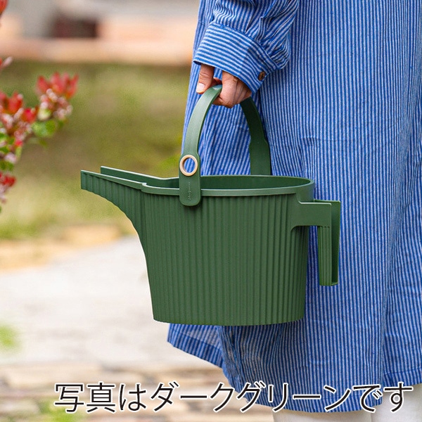 八幡化成 ガーデンビートル フォンタナジョウロ 5L ホワイト 244769 1個(ご注文単位1個)【直送品】