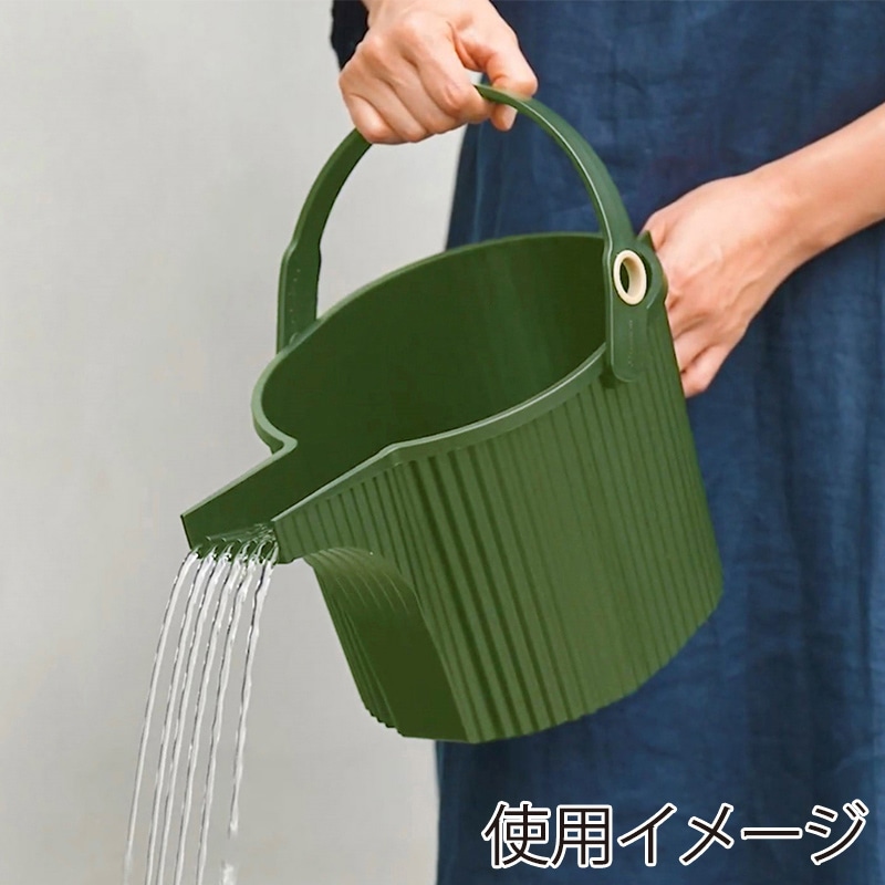 八幡化成 ガーデンビートル フォンタナジョウロ 5L ダークグリーン 244776 1個(ご注文単位1個)【直送品】