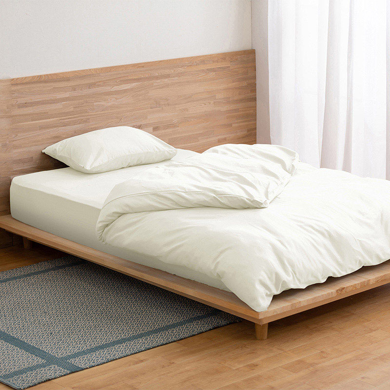 アイリスオーヤマ ボックスシーツ サテン セミダブル アイボリー BXS-CS-SD 1枚(ご注文単位1枚)【直送品】