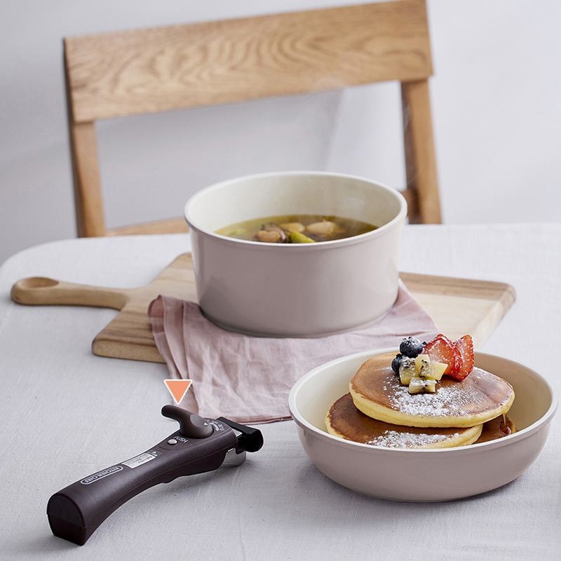 アイリスオーヤマ マルチハンドル セラミックカラーパン用 ダークブラウン CCP-SPH 1個(ご注文単位1個)【直送品】