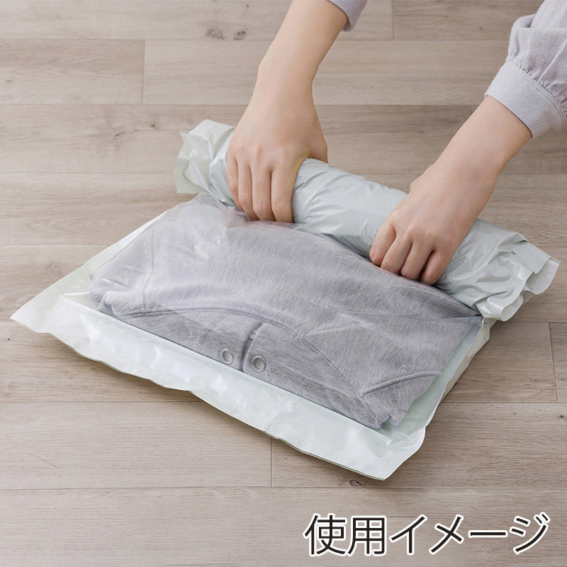 アイリスオーヤマ 衣類用圧縮袋 手巻きタイプ Lサイズ 106550 1個(ご注文単位1個)【直送品】